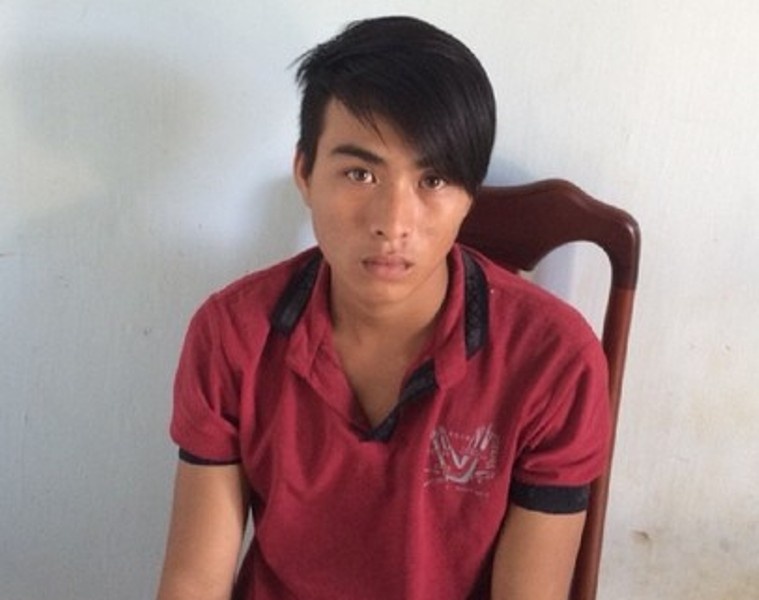 Nghi can Hùng tại cơ quan điều tra.