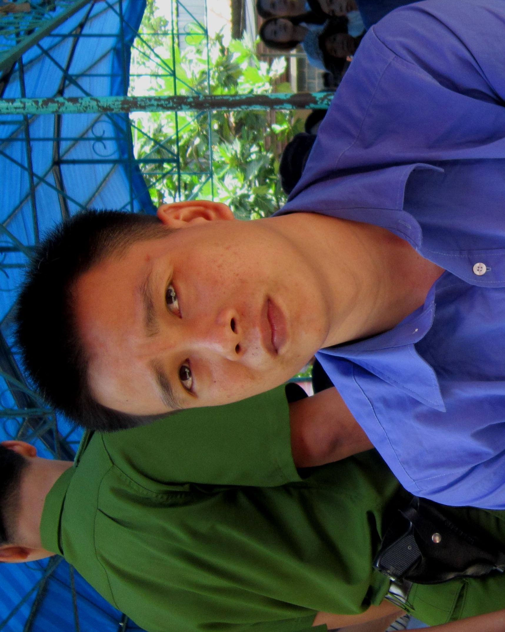 Bop co vo tu vong roi ra cong an dau thu hinh anh