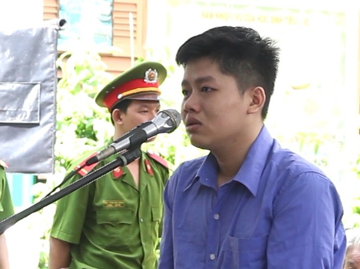 Vui trước vành móng ngựa. Ảnh: K.T.