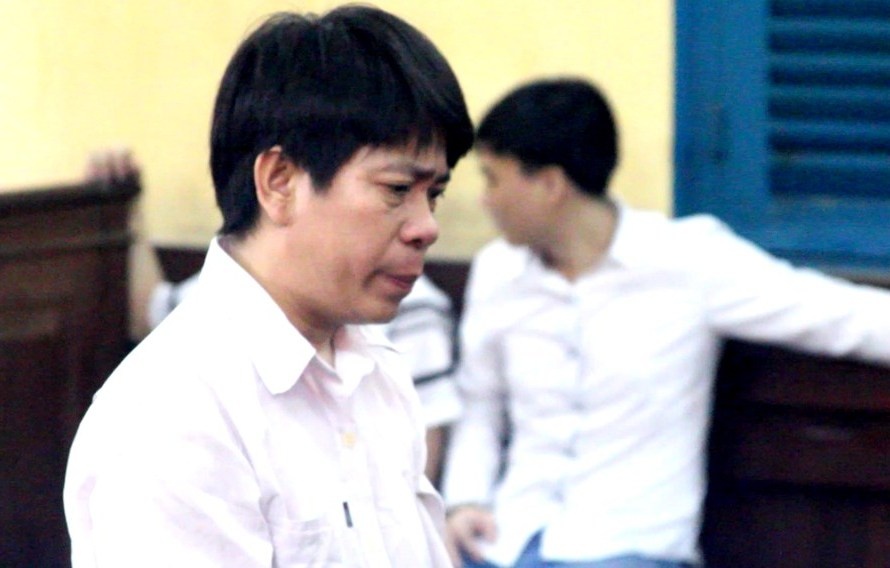 Nguoi ban hang rong nhieu lan 'lam bay' voi con gai ban hinh anh
