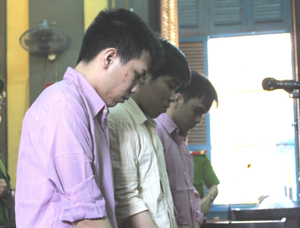 Thoat an tu hinh nho gia dinh bi hai hinh anh