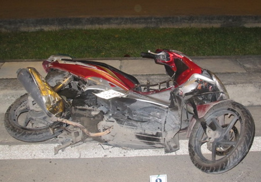 Truy tim oto tong nguoi dan ong Dan Mach tu vong hinh anh