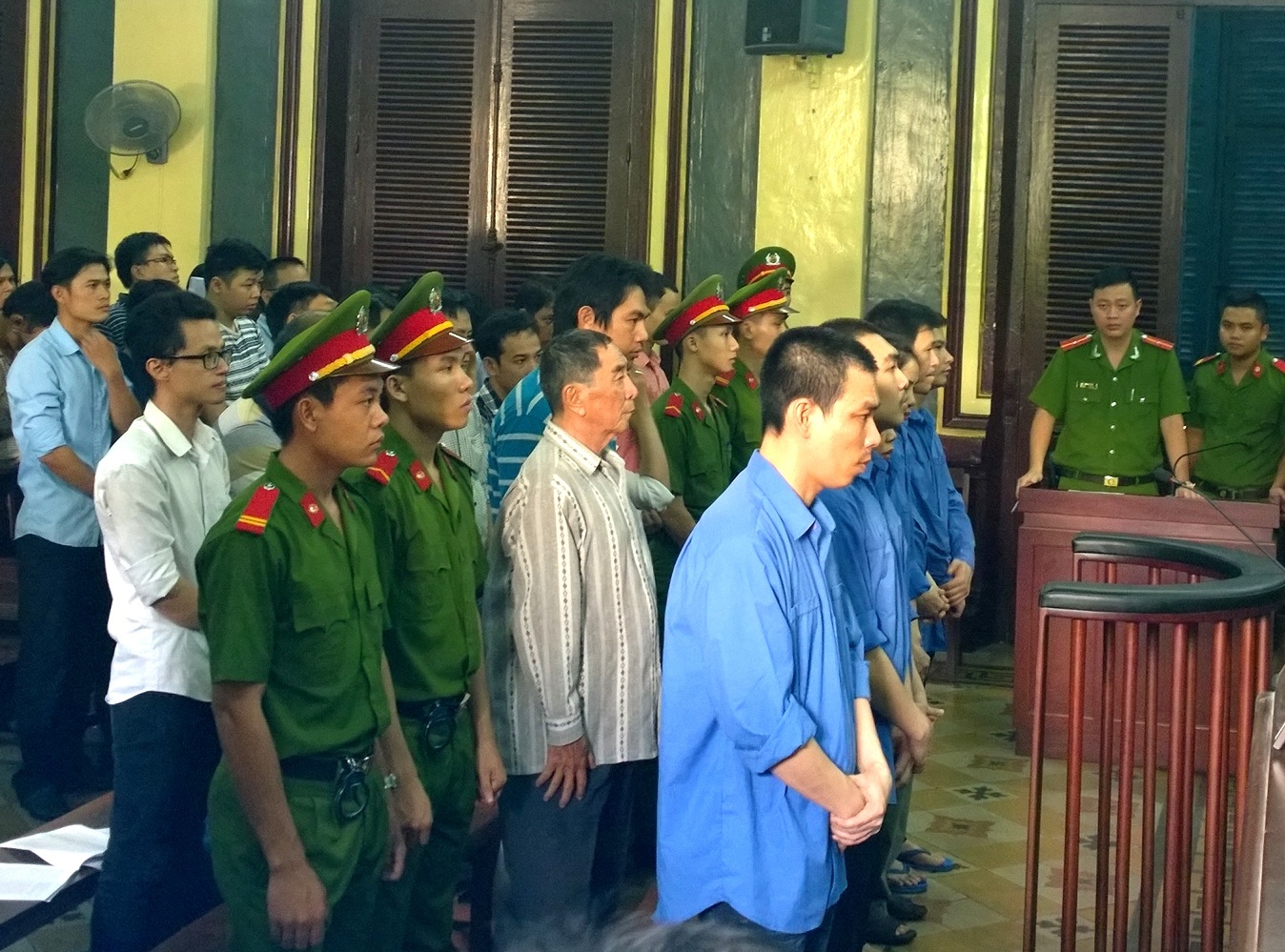 Tuyen an duong day ca do qua trang mang M88 hinh anh