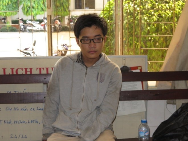 Sap xet xu sinh vien phan xac ban dong tinh o Sai Gon hinh anh