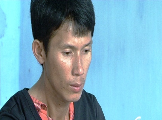 'Nguoi nhen' du day di an trom trong khach san hinh anh