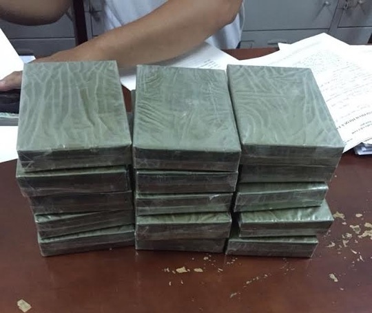 TP HCM danh sap duong day buon ma tuy cuc lon tu Campuchia hinh anh