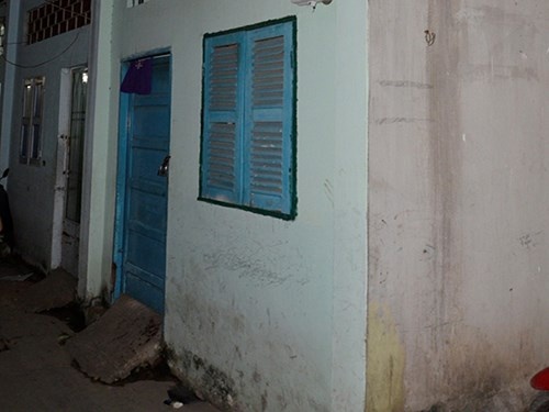Chong dam vo roi tu van trong nha hinh anh