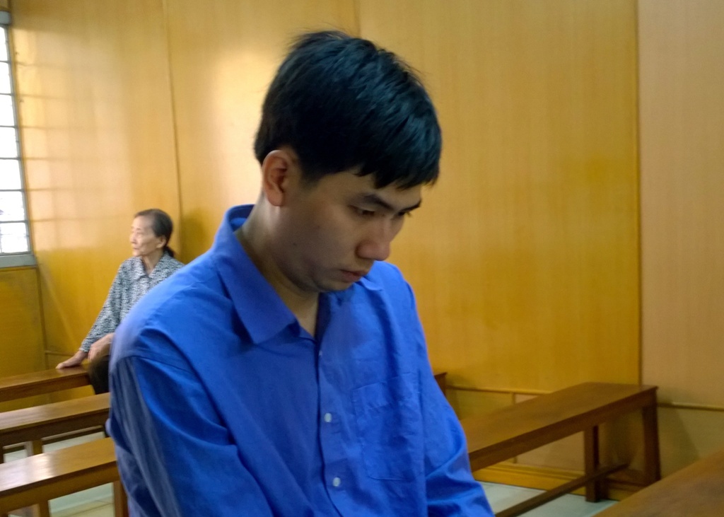 Chau chuoc thuoc me ong ba ngoai, cuop lo do co 1,6 ty hinh anh