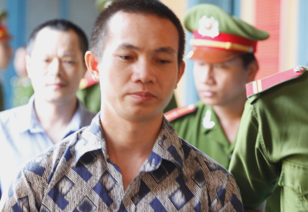 Dam vo nhieu nhat roi uong thuoc sau tu tu hinh anh