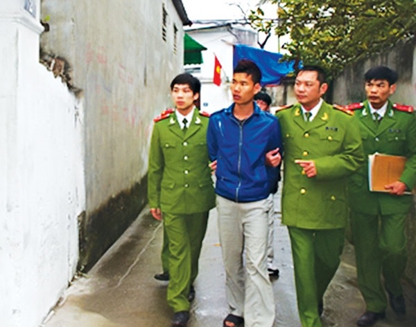 Chuyen 'san hang Tet' kho quen cua linh hinh su hinh anh