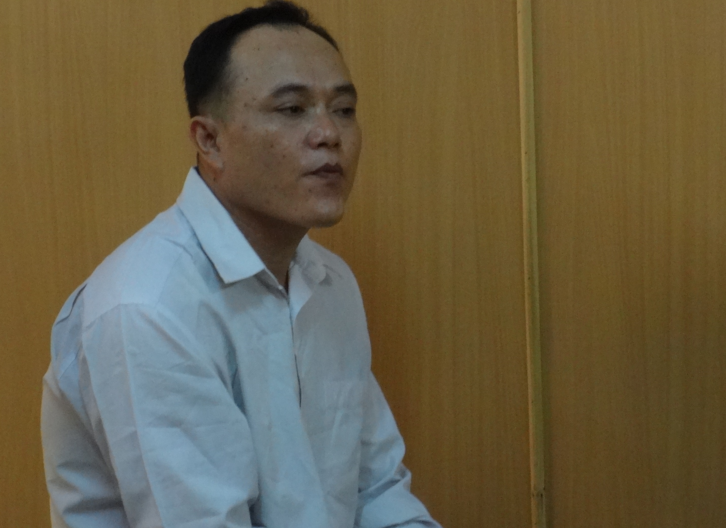 Vi mot chen canh, thanh nien rut dao dam chet nguoi hinh anh