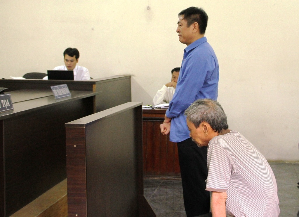 Giam doc gay that thoat 60 ty anh 1