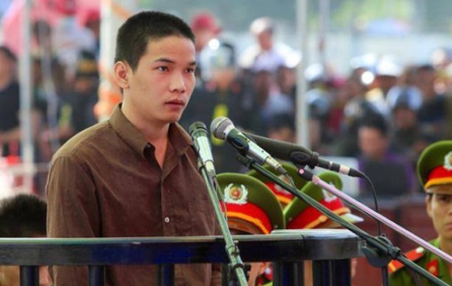Vu Van Tien lam don xin giam doc tham hinh anh