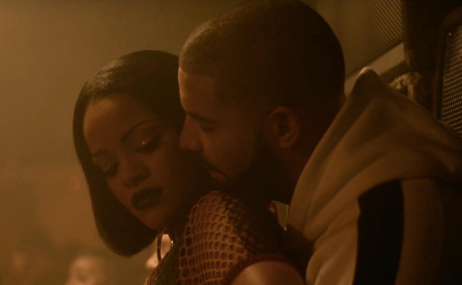 Rihanna và drake không còn là bạn ảnh 2 Rihanna va drake khong con la ban anh 2