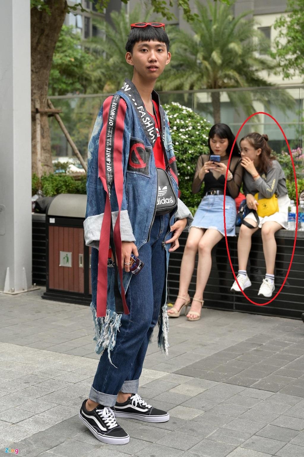 con gai chan ngan anh 1