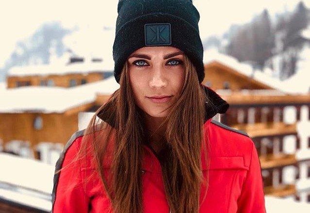 con gai cac sao bong da anh 7