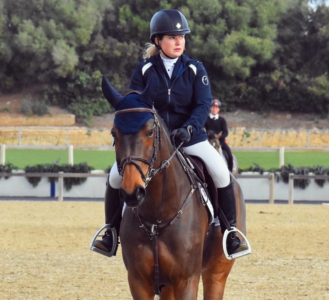 ai nu cua chu tich clb bong da anh 8