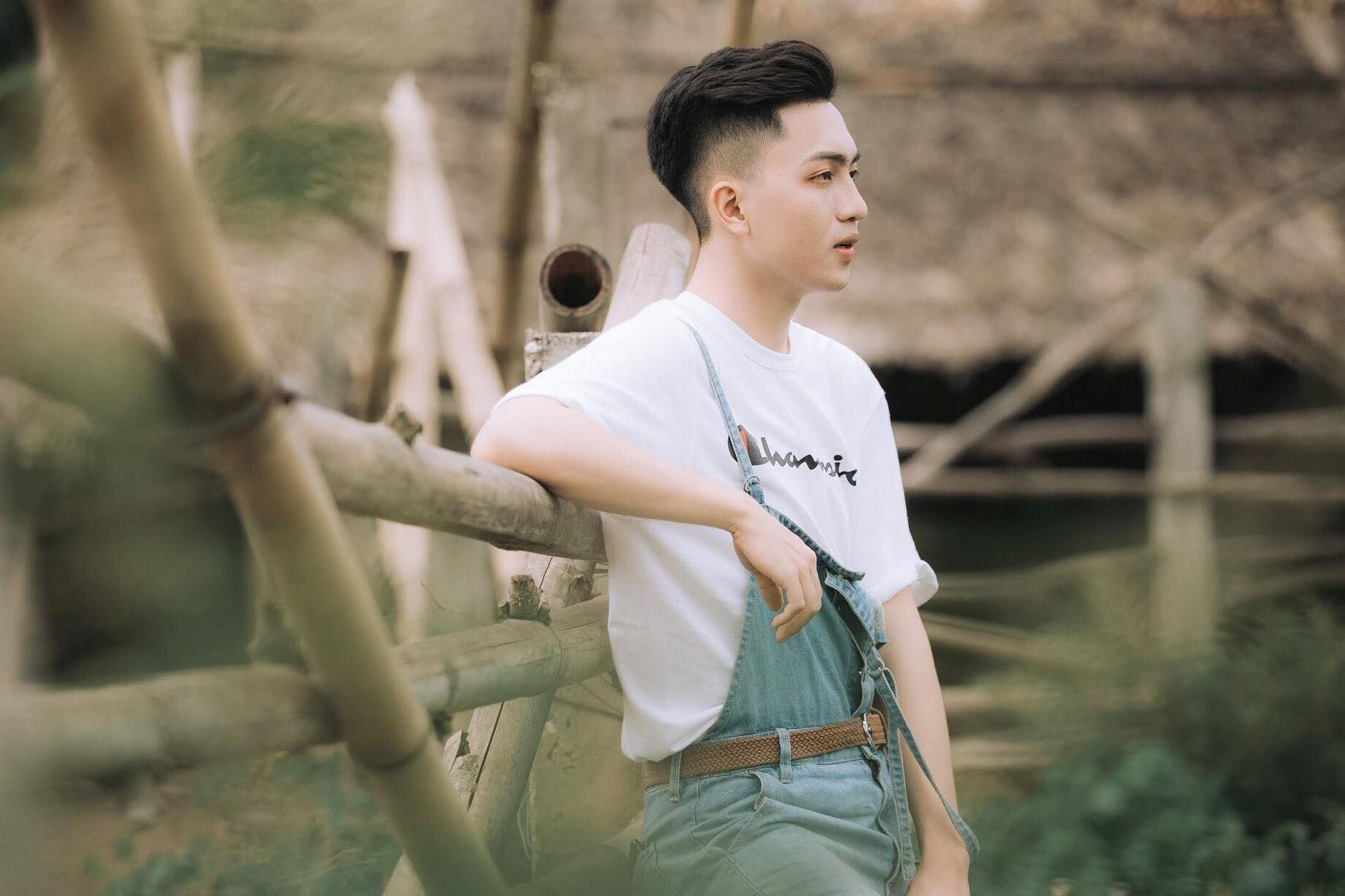 hot boy thi THPT quoc gia anh 1