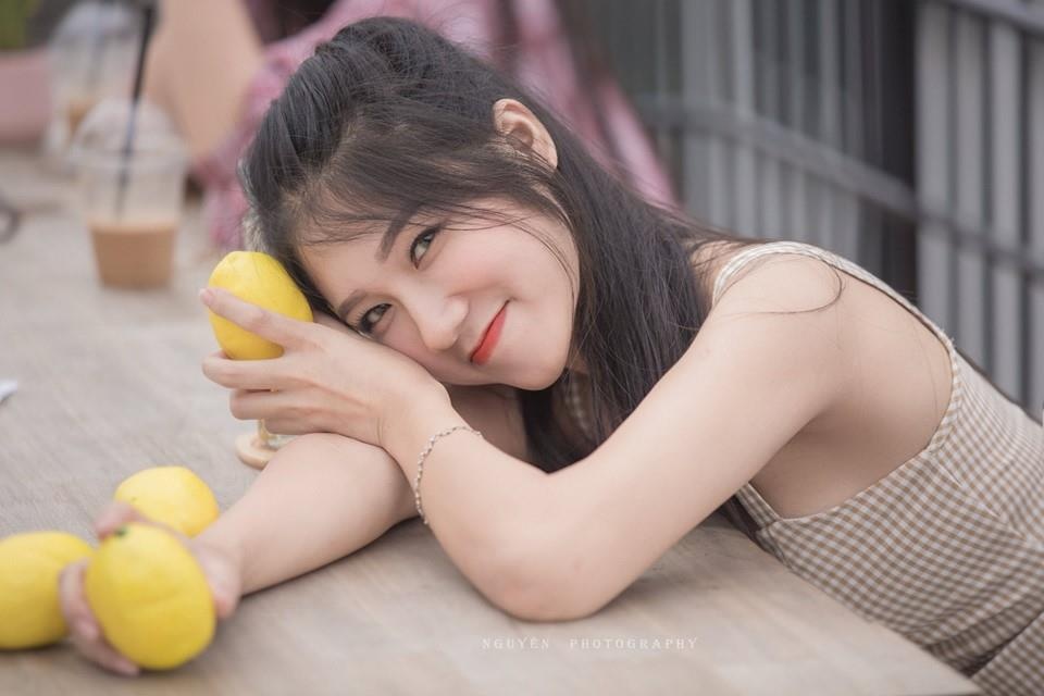 trai xinh gai dep hoc vien tai chinh anh 9