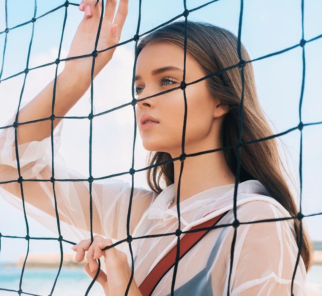 bong hong Nga 10X gay chu y vi nhan sac noi bat anh 12