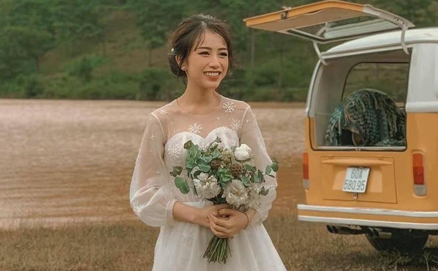 Dan hot girl sinh nam 1999 quyet dinh len xe hoa khi tuoi doi con tre hinh anh