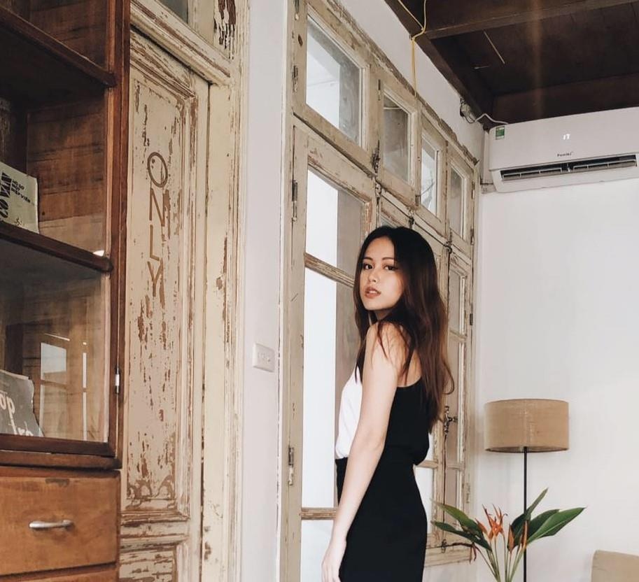 Cuu hoc sinh chuyen Amsterdam noi tieng anh 10