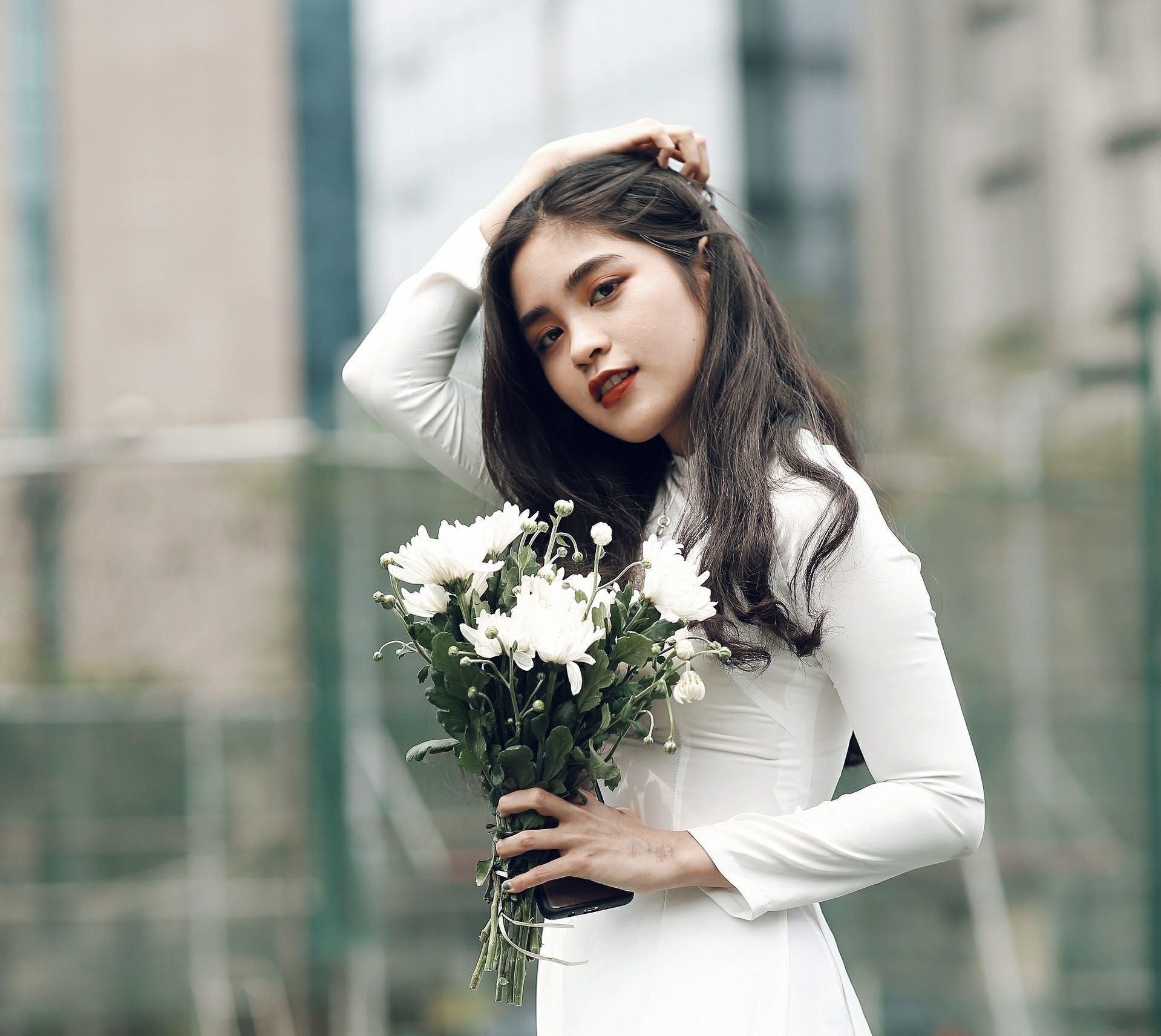 Cuu hoc sinh chuyen Amsterdam noi tieng anh 15