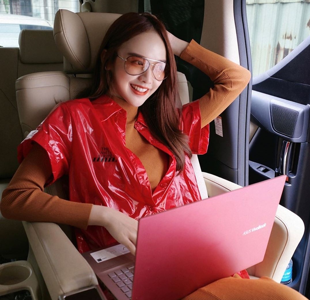 Tieu thu nha tram anh the phiet Malaysia anh 1