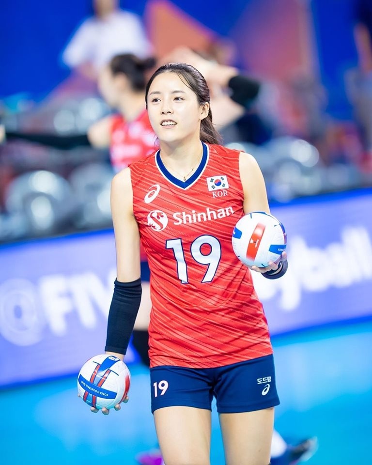 Hoa khoi bong chuyen Han Quoc Lee Da Yeong anh 2