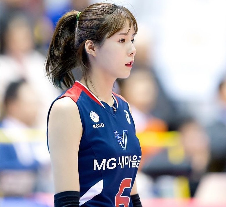 Dan trai xinh gai dep lang bong chuyen Han Quoc anh 4