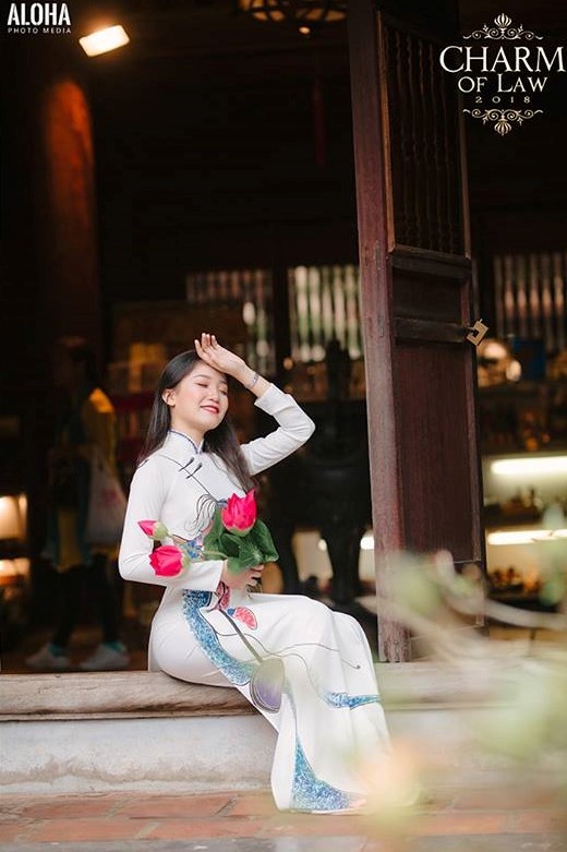 Dan hot girl tai sac ven toan cua DH Luat Ha Noi anh 11