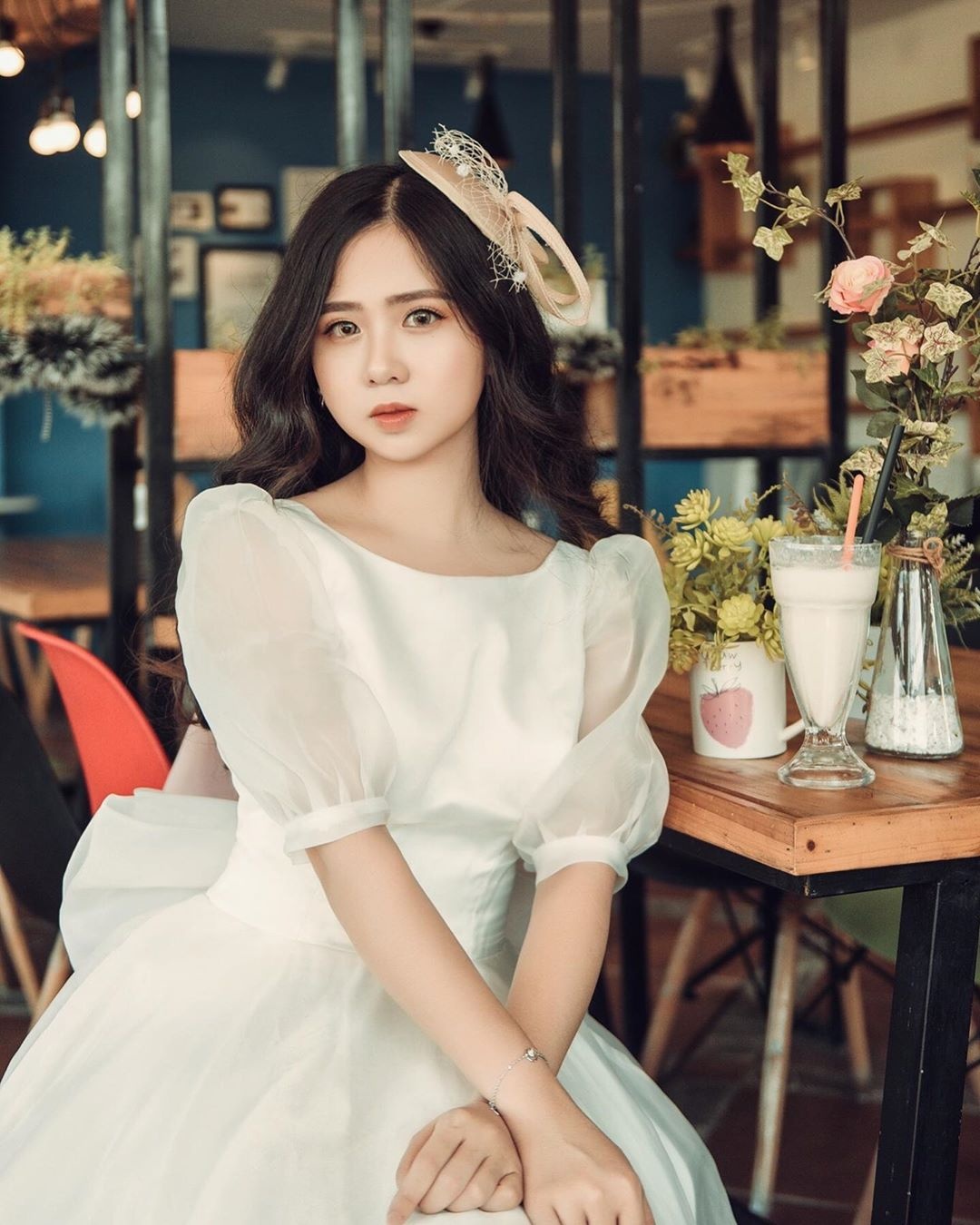 Dan hot girl tai sac ven toan cua DH Luat Ha Noi anh 6