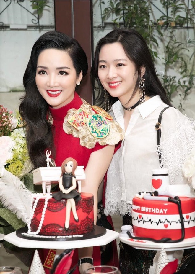 Con gai cua a hau,  hoa hau anh 10