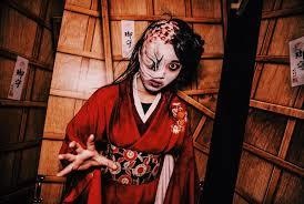 Le hoi kinh di mo suot 9 nam dip Halloween o cong vien Singapore hinh anh