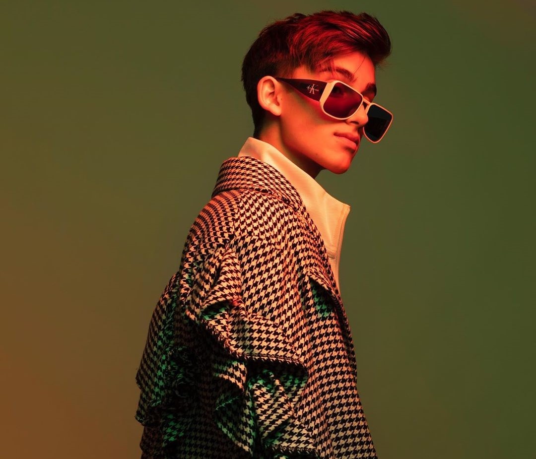 guong mat sinh nam 2003 da tai anh 1