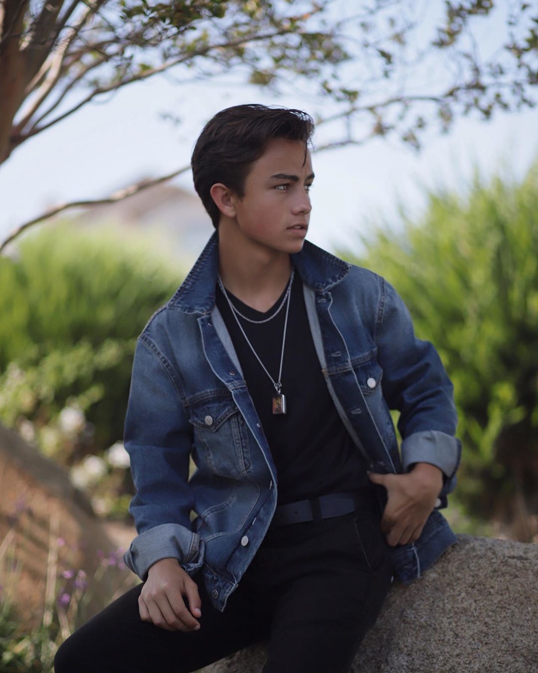 guong mat sinh nam 2003 da tai anh 10