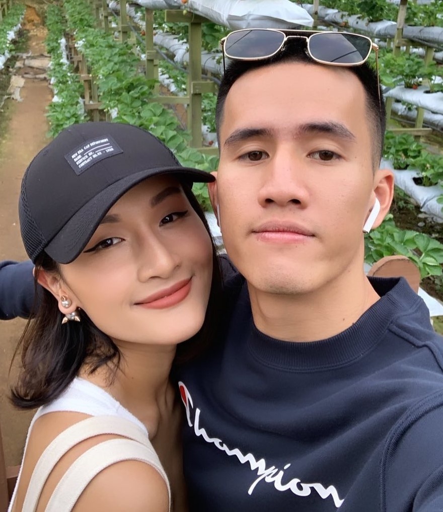 Hoi ban than vlogger dinh dam anh 2