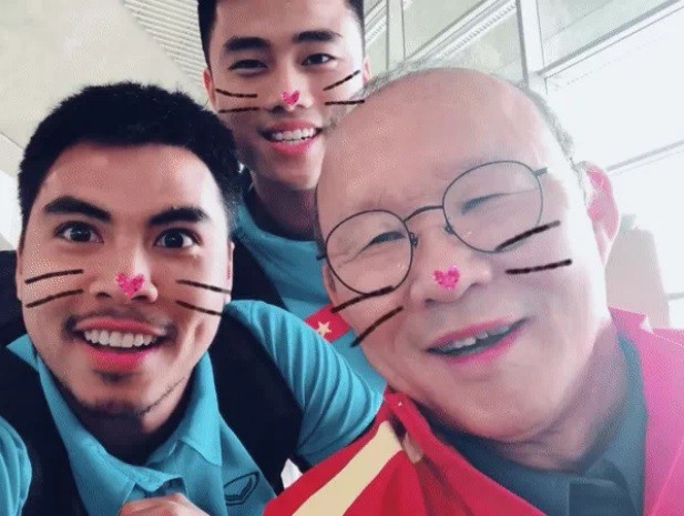 Tri an thay Park anh 3