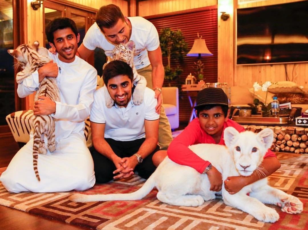 Rich kid Dubai anh 9