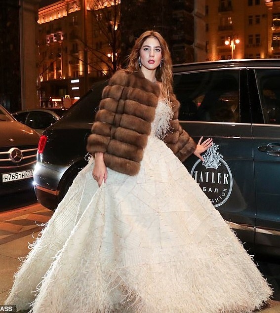 tieu thu nga da tiec truong thanh anh 7