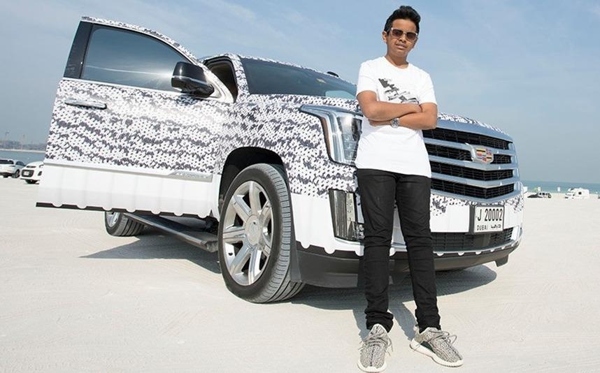 Rich kid 10X Dubai so huu ca vuon thu mini hinh anh