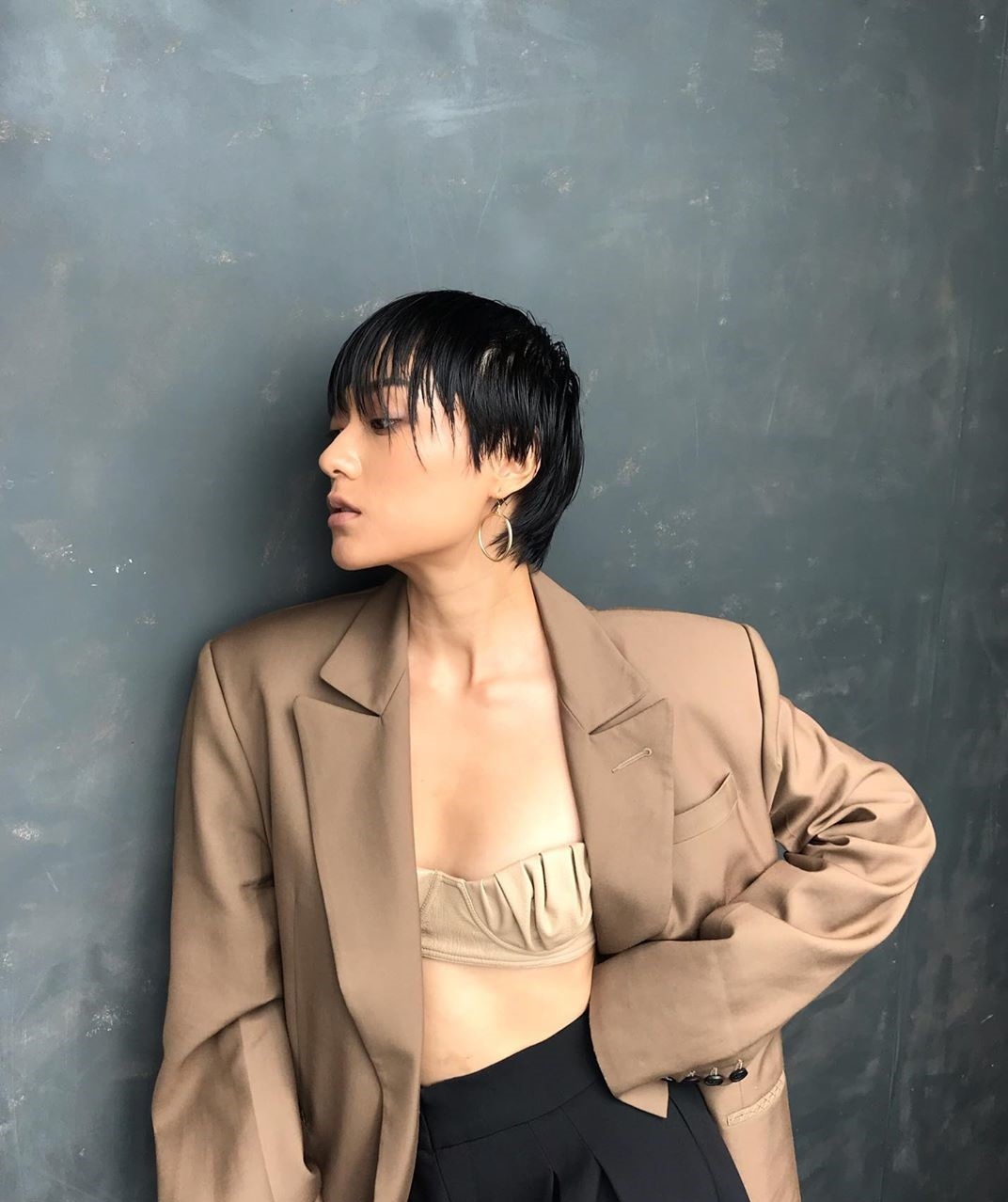 Nang tho trong MV co trang anh 4