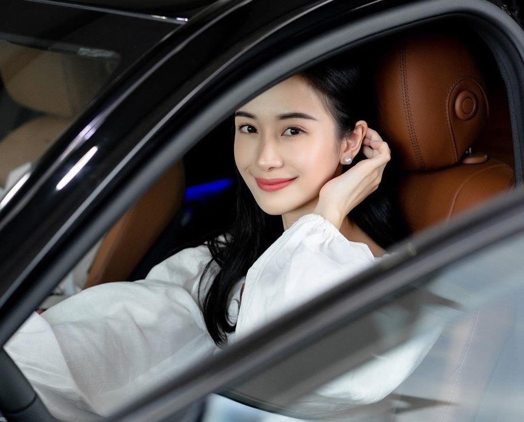 hot girl mua nha tau xe hoi anh 13