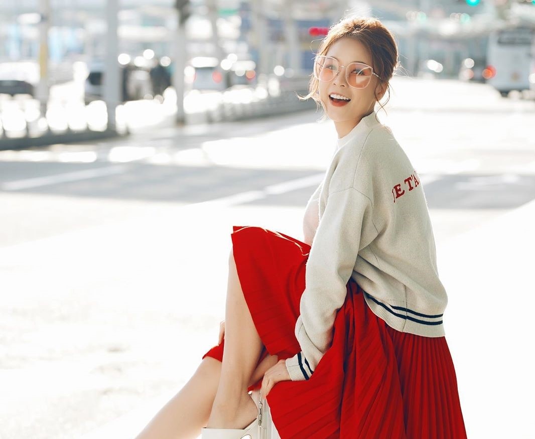 hot girl mua nha tau xe hoi anh 12