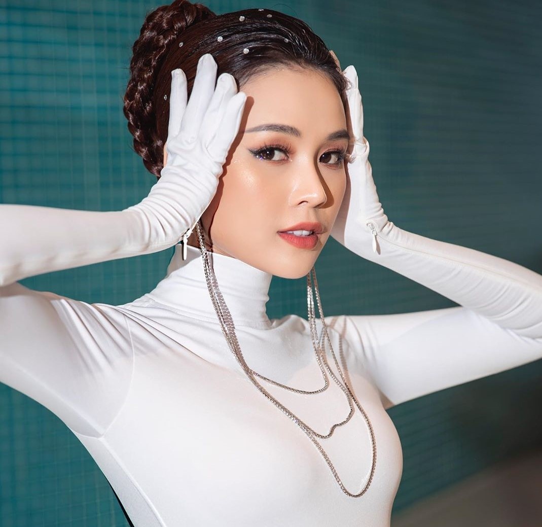 hot girl mua nha tau xe hoi anh 9