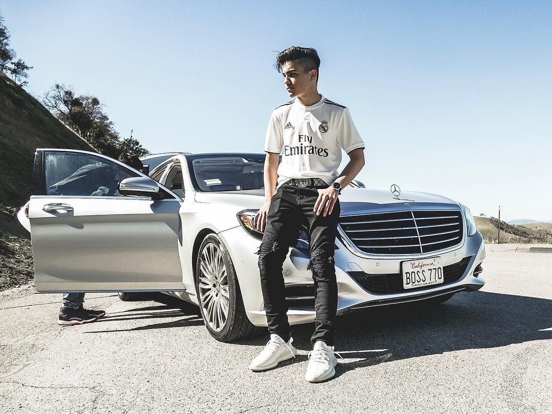 CEO 17 tuoi sang lap hai cong ty anh 2