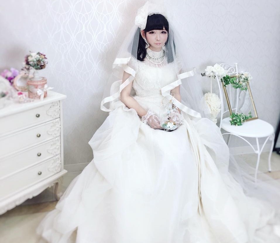 Người đàn ông 43 tuổi cosplay thành nữ sinh trung học ảnh 5 Nguoi dan ong 43 tuoi cosplay thanh nu sinh trung hoc anh 5