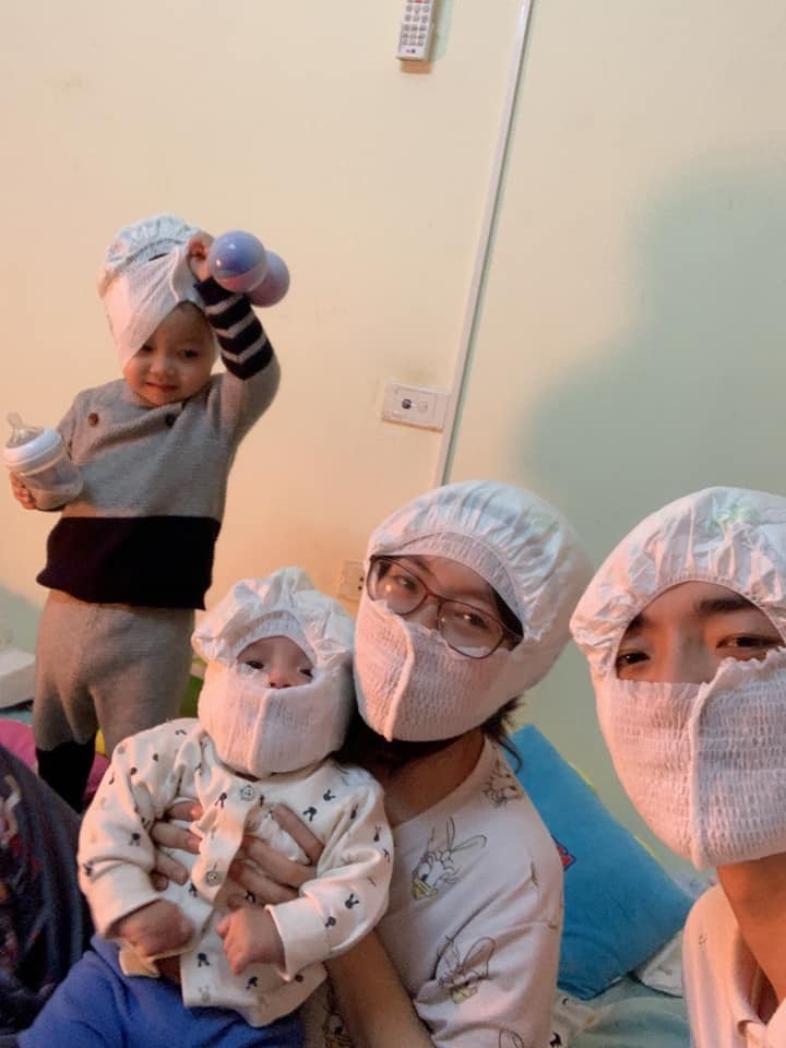 Phụ huynh đau đầu với việc chăm con mùa dịch ảnh 5 Phu huynh dau dau voi viec cham con mua dich anh 5