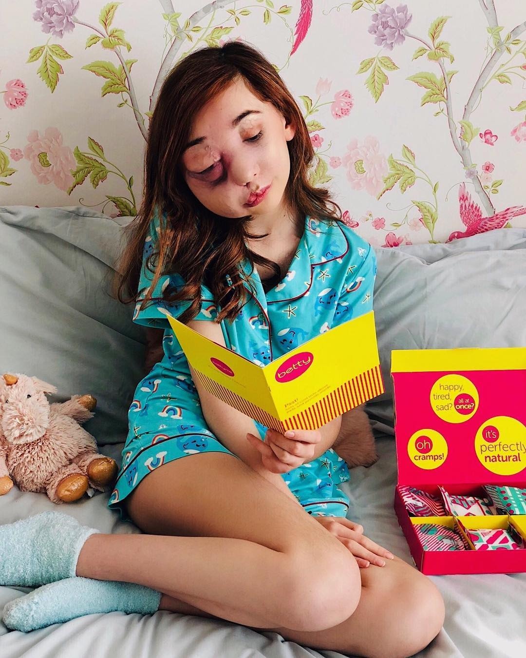 Cô gái quái vật trở thành niềm tự hào của nước Anh ảnh 4 Co gai quai vat tro thanh niem tu hao cua nuoc Anh anh 4