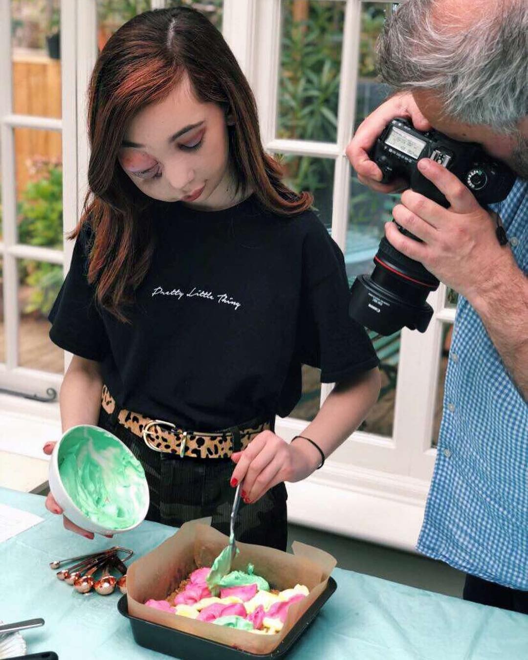 Cô gái quái vật trở thành niềm tự hào của nước Anh ảnh 7 Co gai quai vat tro thanh niem tu hao cua nuoc Anh anh 7